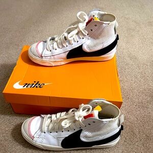 Women’s Blazer Mid ‘77 Jumbo